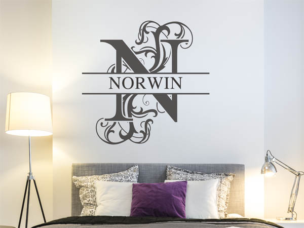 Wandtattoo verschnörkelter Buchstabe N mit Norwin