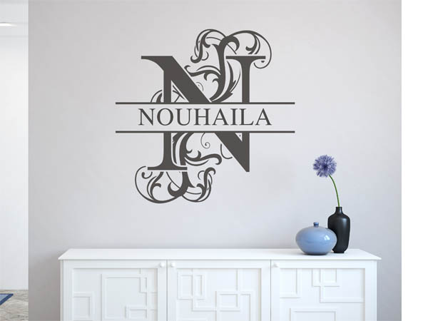 Wandtattoo verschnörkelter Buchstabe N mit Nouhaila