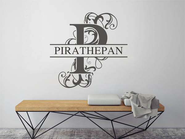 Wandtattoo verschnörkelter Buchstabe P mit Pirathepan