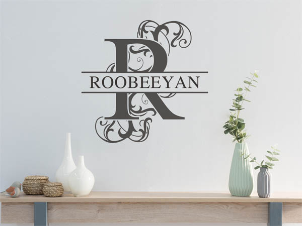 Wandtattoo verschnörkelter Buchstabe R mit Roobeeyan