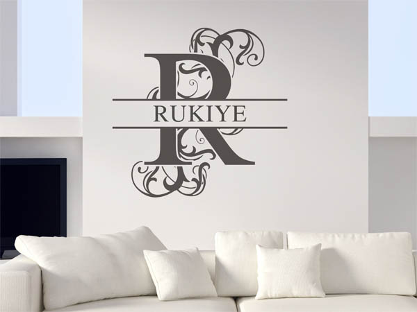 Wandtattoo verschnörkelter Buchstabe R mit Rukiye