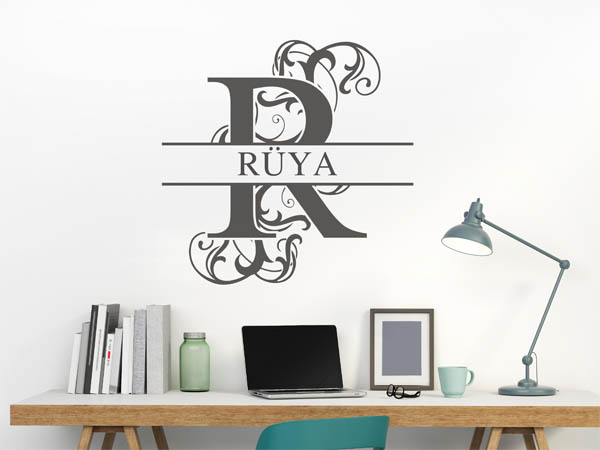 Wandtattoo verschnörkelter Buchstabe R mit Rüya
