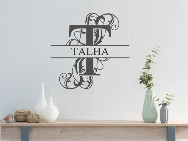 Wandtattoo verschnörkelter Buchstabe T mit Talha