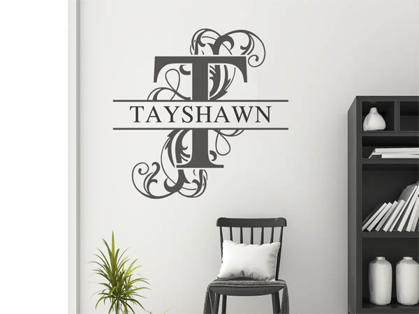 Wandtattoo verschnörkelter Buchstabe T mit Tayshawn