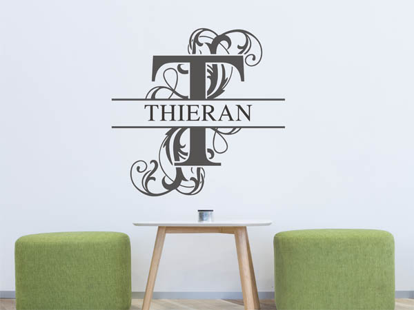 Wandtattoo verschnörkelter Buchstabe T mit Thieran