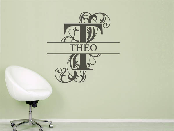Wandtattoo verschnörkelter Buchstabe T mit Théo