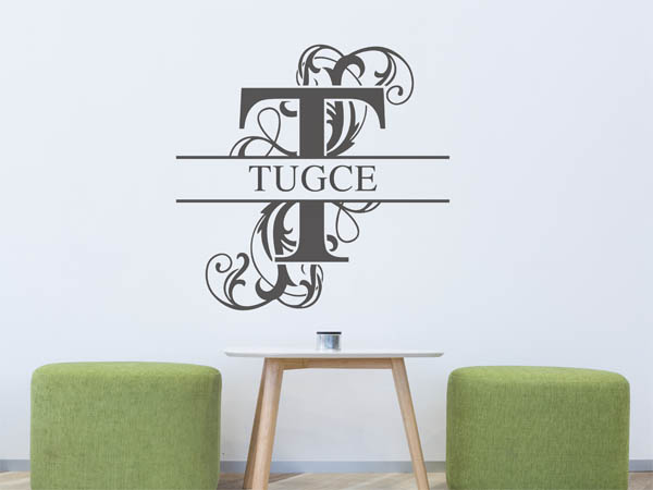 Wandtattoo verschnörkelter Buchstabe T mit Tugce