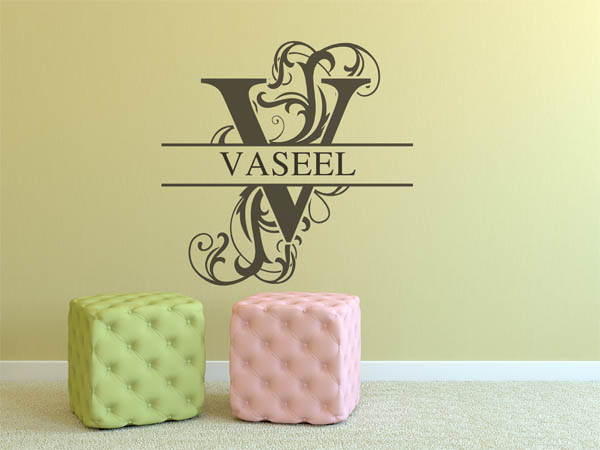 Wandtattoo verschnörkelter Buchstabe V mit Vaseel