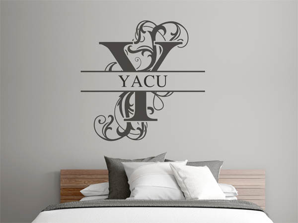 Wandtattoo verschnörkelter Buchstabe Y mit Yacu