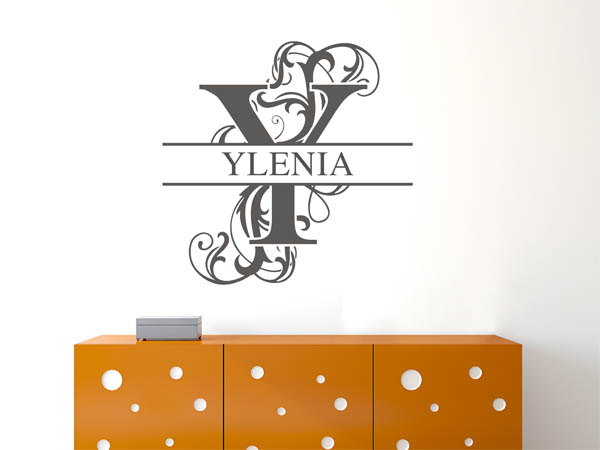 Wandtattoo verschnörkelter Buchstabe Y mit Ylenia